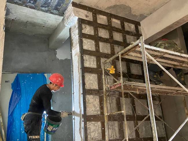 某小區建筑結構損壞粘鋼加固
